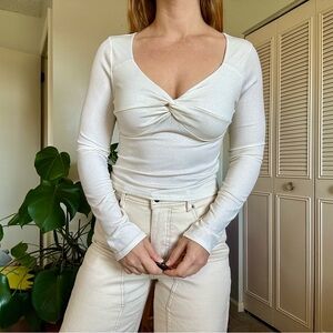 Moa Moa Twist Front Long Sleeve Top